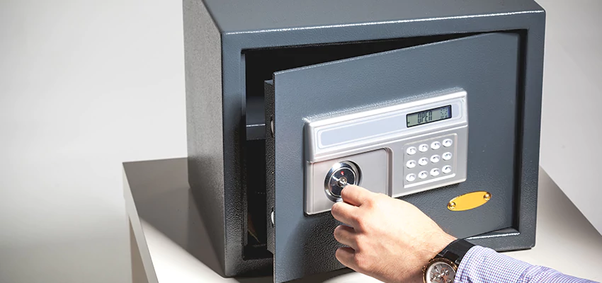 Jewelry Safe Unlocking Service in Hawthorne, California