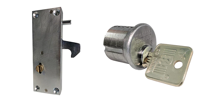 RR Fence Gates Brink Locks Repair in Hawthorne, California